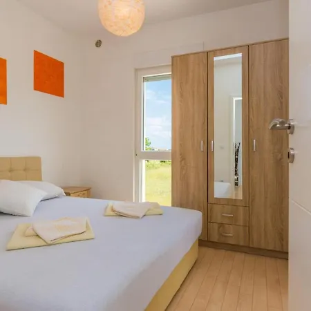 아파트 One-bedroom In *