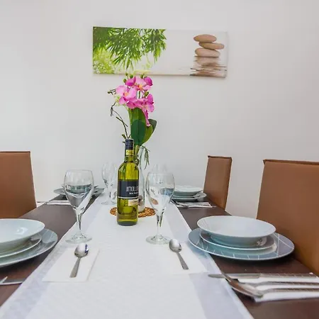 One-bedroom In شقة