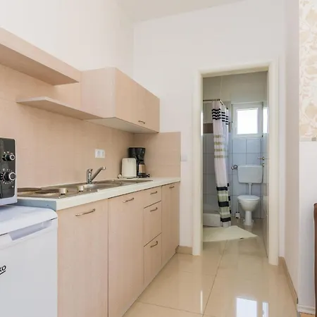 Apartament One-bedroom In Vir